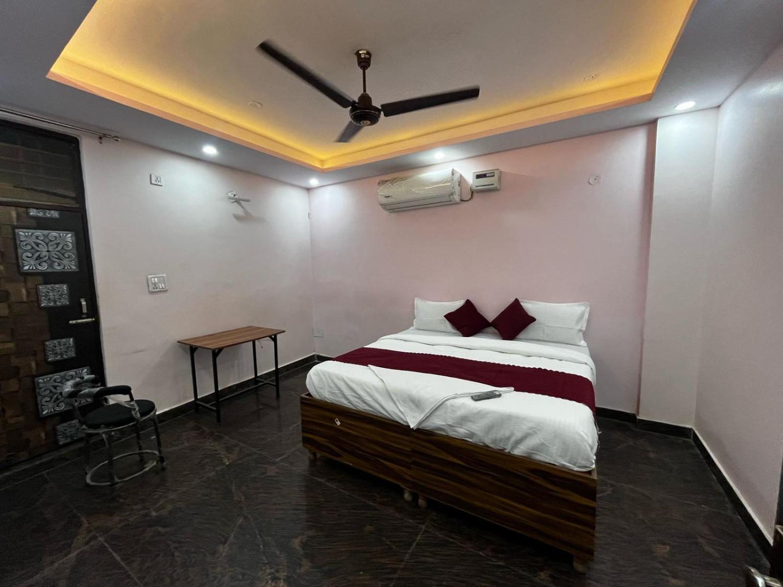 Hotel The Tree House Nueva Delhi Exterior foto